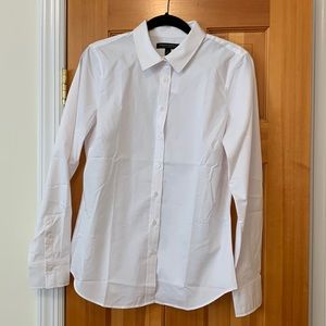 NEW Banana Republic White Riley Tailored Fit Collared Button-Down Shirt, Size 6